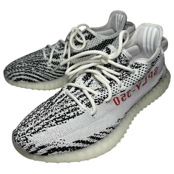 Adidas NWT Men’s Size 8 Zebra Black White Yeezy Boost 350 V2 Easy Sneakers - Picture 1 of 11